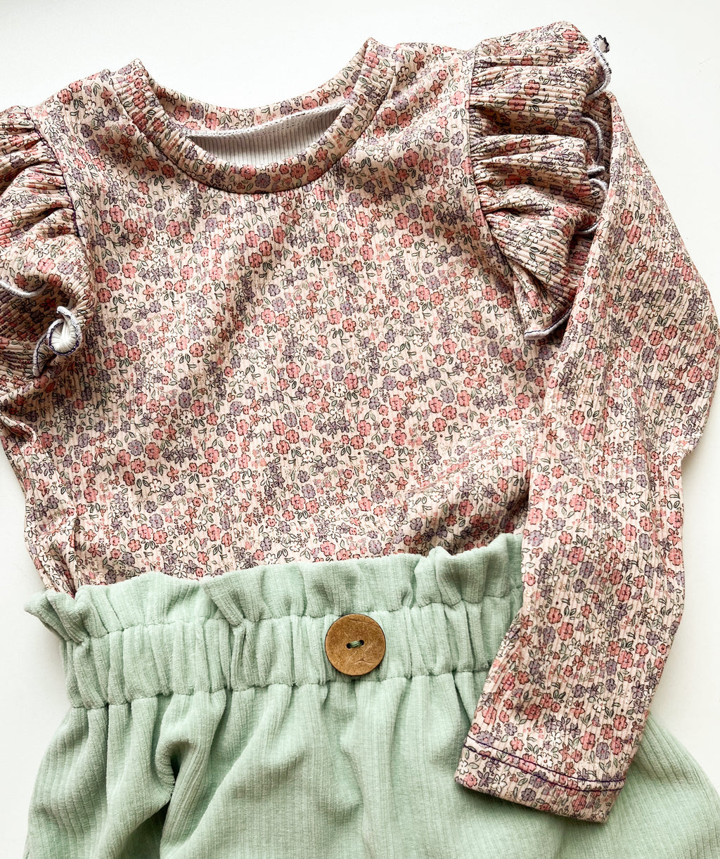 Rippshirt mit Flügelchen